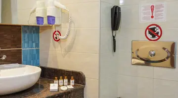 TAC PREMIER HOTEL & SPA