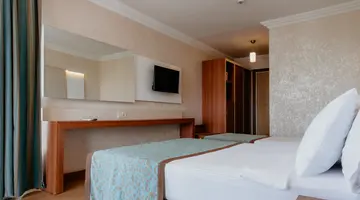 TAC PREMIER HOTEL & SPA