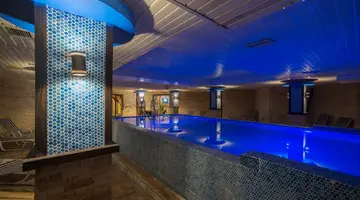 TAC PREMIER HOTEL & SPA
