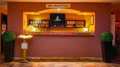 TAC PREMIER HOTEL & SPA
