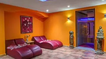 TAC PREMIER HOTEL & SPA