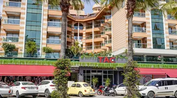 TAC PREMIER HOTEL & SPA