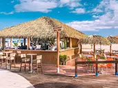 Tahiti Playa Hotel and Suites