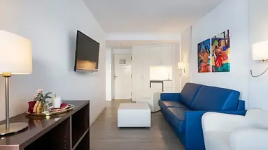 Tahiti Playa Hotel and Suites