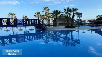 Tahiti Playa Hotel & Suites