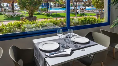 Tahiti Playa Hotel & Suites