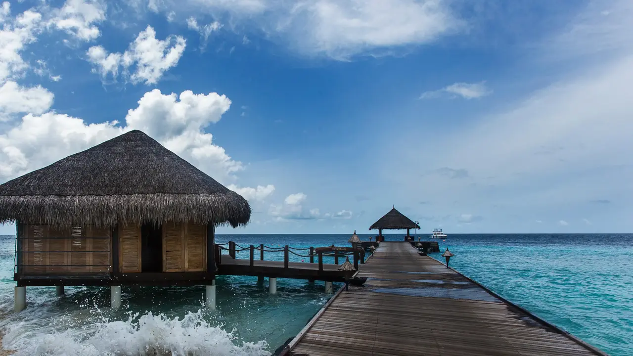 Taj Coral Reef Resort & Spa