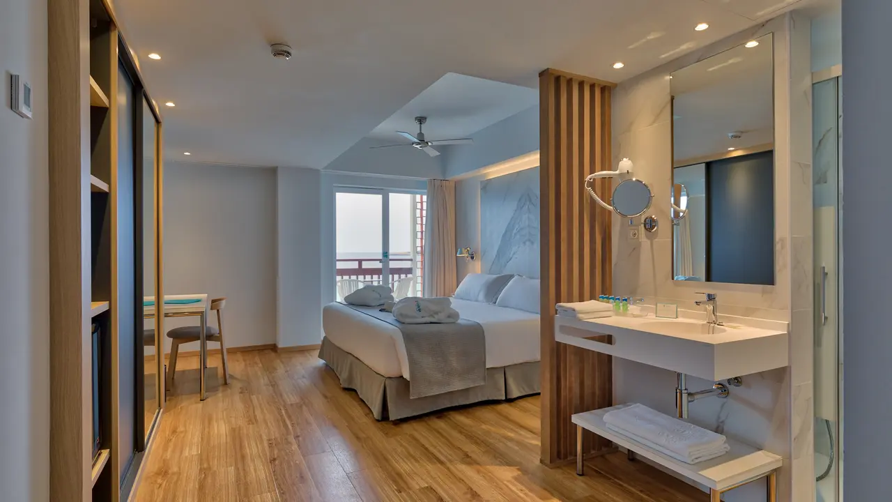 TALAYOT HOTEL (ADULTS ONLY 18+)
