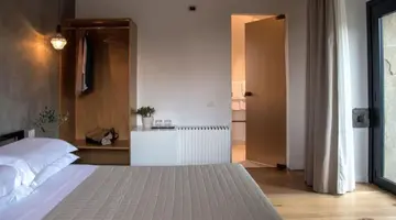 Talè Restaurant & Suite