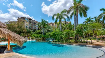 Tamarindo Diria Beach Resort