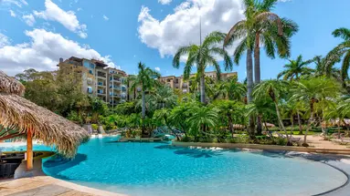 Tamarindo Diria Beach Resort