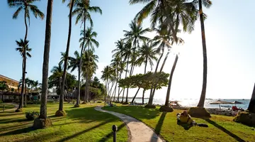 Tamarindo Diria Beach Resort