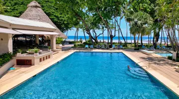 Tamarindo Diria Beach Resort