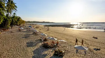 Tamarindo Diria Beach Resort