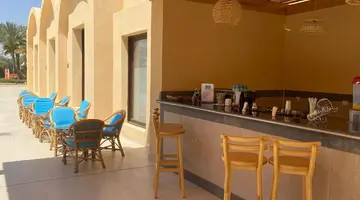 TAMRA BEACH HOTEL