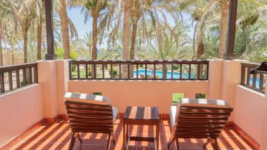 TAMRA BEACH HOTEL