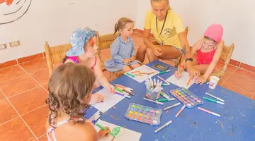 TAMRA BEACH HOTEL