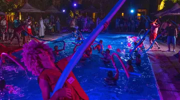 TAMRA BEACH HOTEL