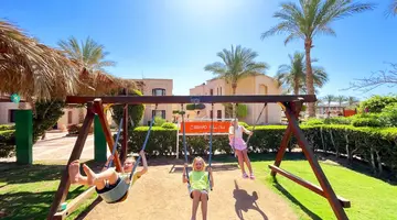 TAMRA BEACH HOTEL
