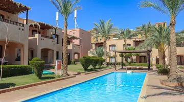 TAMRA BEACH HOTEL
