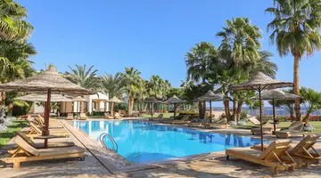 TAMRA BEACH HOTEL