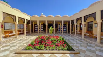 Tamra Beach Resort