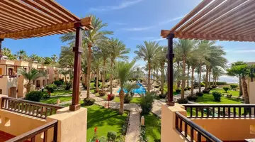 Tamra Beach Resort