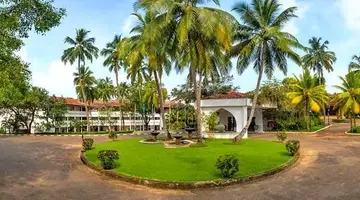 Tangerine Beach Hotel