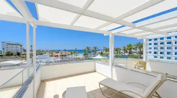 Tasia Maris Beach and Spa