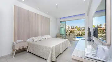 Tasia Maris Beach Hotel and Spa