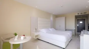 Tasia Maris Beach Hotel & Spa (Adults Only 16+)