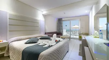 Tasia Maris Oasis Hotel