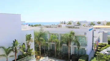 Tasia Maris Oasis Hotel
