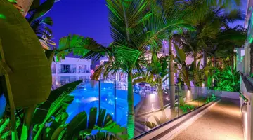 Tasia Maris Oasis Hotel
