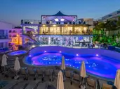 Tasia Maris Oasis Hotel