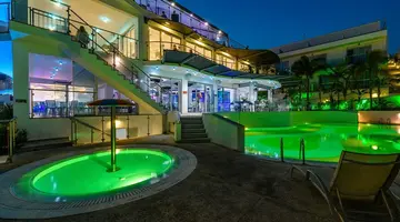 Tasia Maris Oasis Hotel
