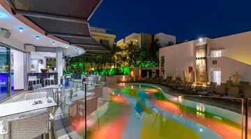 Tasia Maris Oasis Hotel