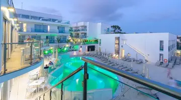Tasia Maris Oasis Hotel