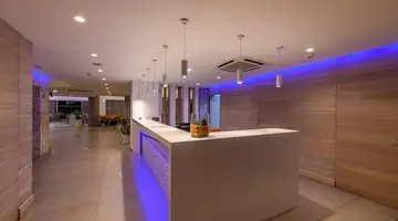 Tasia Maris Sands Beach Hotel