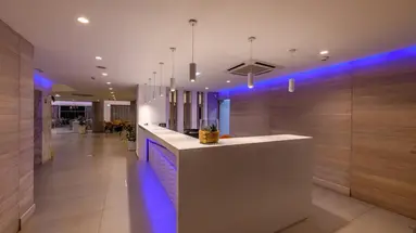 Tasia Maris Sands Beach Hotel
