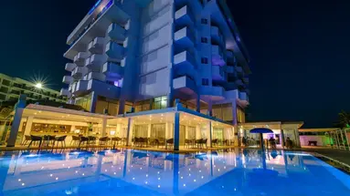 Tasia Maris Sands Beach Hotel