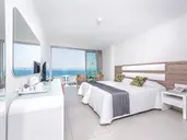 Tasia Maris Sands