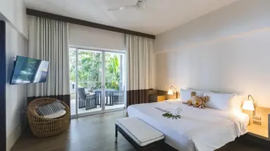 Tasia Maris Seasons Hotel
