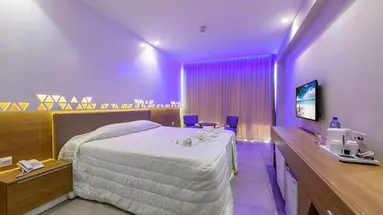 Tasia Maris Seasons Hotel