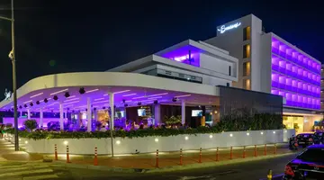 Tasia Maris Seasons Hotel