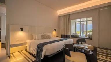 Tasia Maris Seasons Hotel