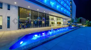 Tasia Maris Seasons Hotel