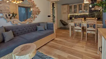 Tatra Square Apartments