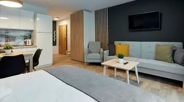 Tatra Square Apartments