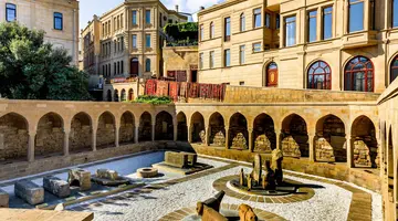 Tbilisi i Baku - Jak wino i ogień